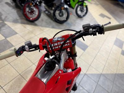 2026 Honda CRF450RWE - Photo 7