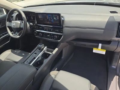 2026 Nissan Pathfinder — photo 12 view