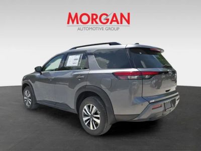 2026 Nissan Pathfinder — engine compartment view
