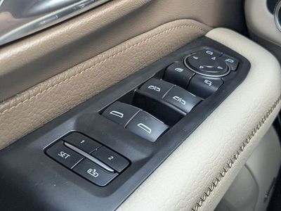 2024 GMC Yukon - Photo 26