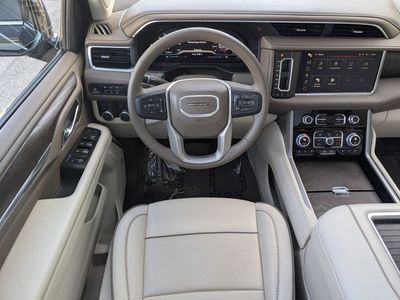 2024 GMC Yukon - Photo 16