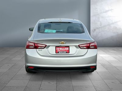 2021 Chevrolet Malibu — detail view