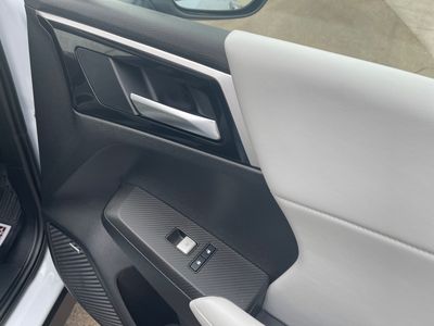 2025 Mitsubishi Outlander - Photo 21