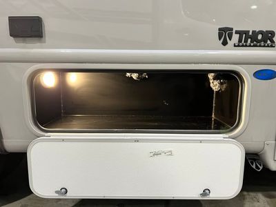 2026 Thor Motor Coach COMPASS GO - Photo 29