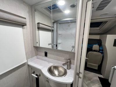 2026 Thor Motor Coach COMPASS GO - Photo 19