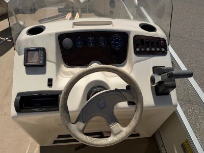 1999 Bennington 22SF — photo 11 view