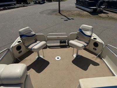 1999 Bennington 22SF — photo 12 view