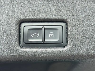 2025 Audi Q5 — photo 12 view