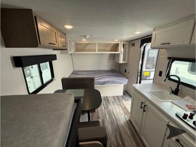 2026 Jayco Jay Flight SLX - Photo 8