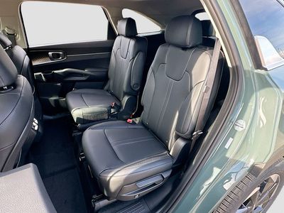 2026 Kia Sorento Hybrid - Photo 26