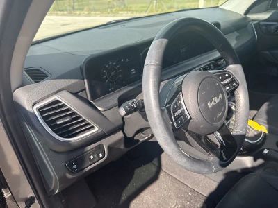 2024 Kia Seltos — photo 14 view