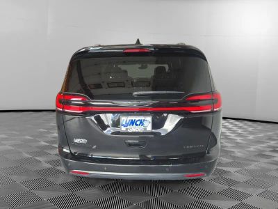2025 Chrysler Pacifica — interior view