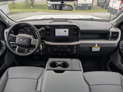 2026 Ford F-350SD — photo 14 view
