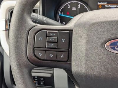2026 Ford F-350SD — photo 23 view