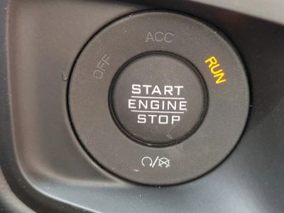 2026 Jeep Wrangler — photo 30 view