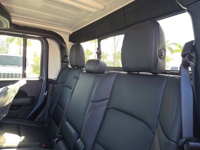 2026 Jeep Gladiator - Photo 7