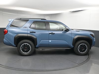 2025 Toyota 4Runner i-FORCE MAX TRD Off-Road i-FORCE MAX SUV - Photo 8