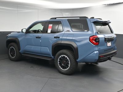 2025 Toyota 4Runner i-FORCE MAX TRD Off-Road i-FORCE MAX SUV - Photo 4