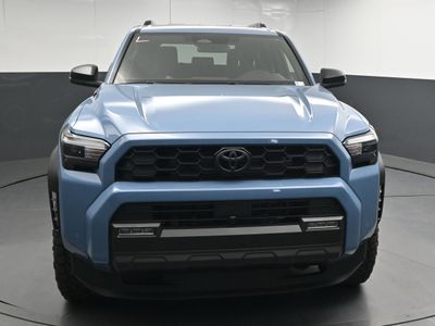 2025 Toyota 4Runner i-FORCE MAX TRD Off-Road i-FORCE MAX SUV - Photo 2