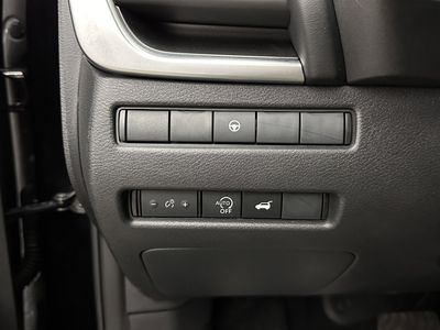 2025 Nissan Rogue - Photo 21