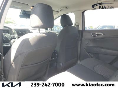 2025 Kia Sportage — photo 11 view