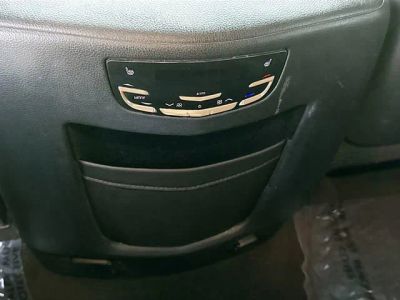 2017 Cadillac Escalade — photo 21 view