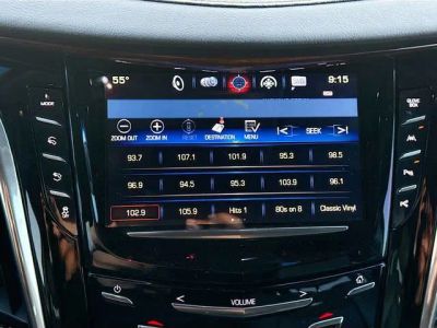 2017 Cadillac Escalade — photo 33 view