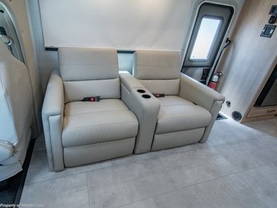 2026 Thor Motor Coach Chateau - Photo 9