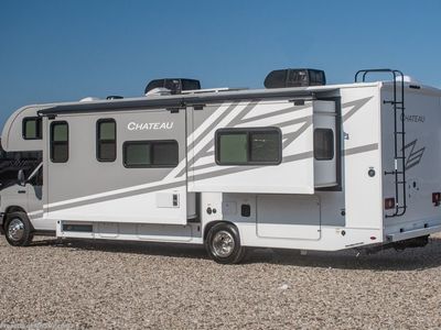 2026 Thor Motor Coach Chateau - Photo 2