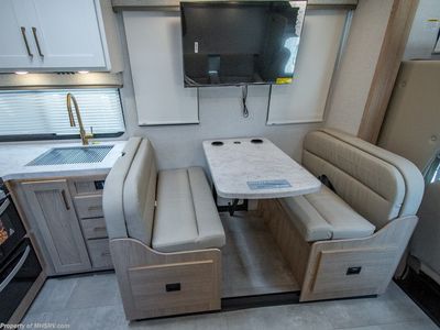2026 Thor Motor Coach Chateau - Photo 14
