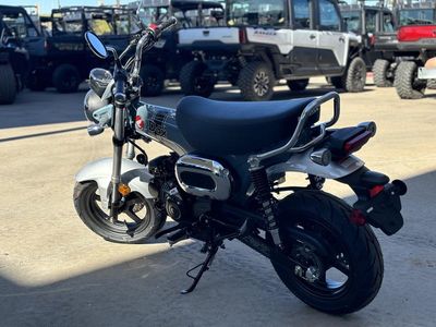 2025 Honda Dax 125 - Photo 4