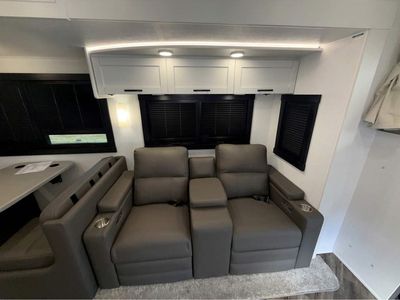2026 Jayco Seneca - Photo 12