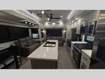 2026 Jayco Pinnacle - Photo 73