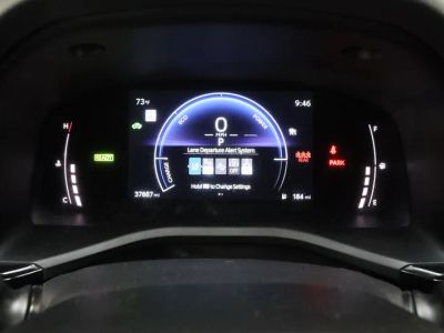 2025 Toyota Camry FWD - Photo 37