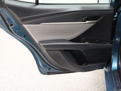 2025 Toyota Camry FWD - Photo 24