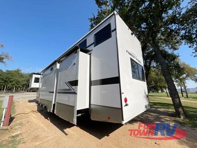 2025 Forest River RV Salem Hemisphere - Photo 7