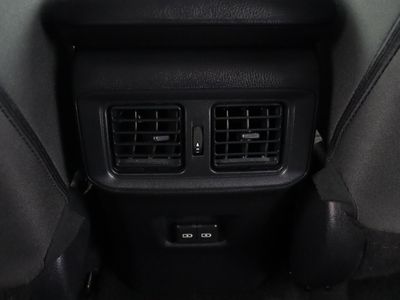 2025 Toyota RAV4 FWD - Photo 29