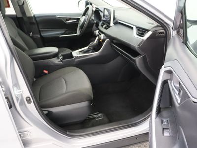2025 Toyota RAV4 FWD - Photo 37