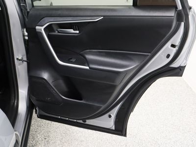 2025 Toyota RAV4 FWD - Photo 33