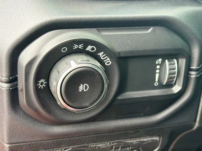 2026 Jeep Wrangler — photo 32 view