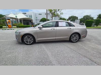2019 Lincoln MKZ Hybrid — photo 49 view