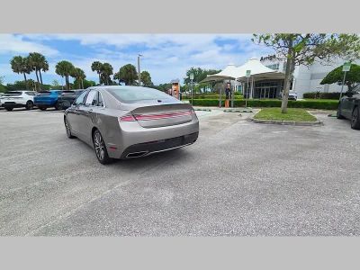 2019 Lincoln MKZ Hybrid — photo 44 view
