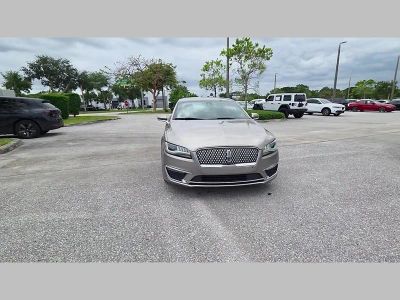 2019 Lincoln MKZ Hybrid — photo 52 view