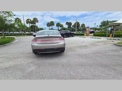 2019 Lincoln MKZ Hybrid — photo 42 view