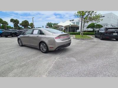 2019 Lincoln MKZ Hybrid — photo 46 view