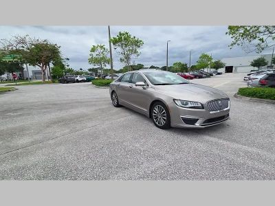 2019 Lincoln MKZ Hybrid — photo 53 view