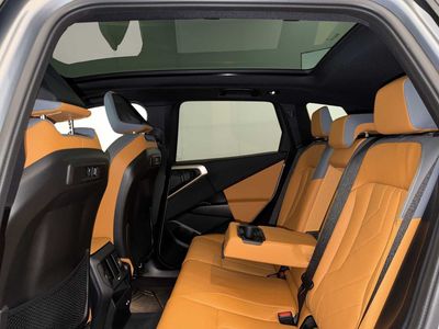 2025 BMW X3 30 xDrive — photo 21 view