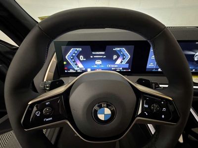 2025 BMW X3 30 xDrive — photo 13 view