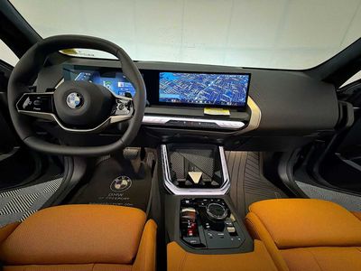 2025 BMW X3 30 xDrive — photo 16 view