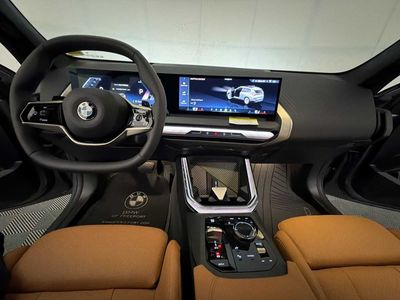 2025 BMW X3 30 xDrive — photo 12 view